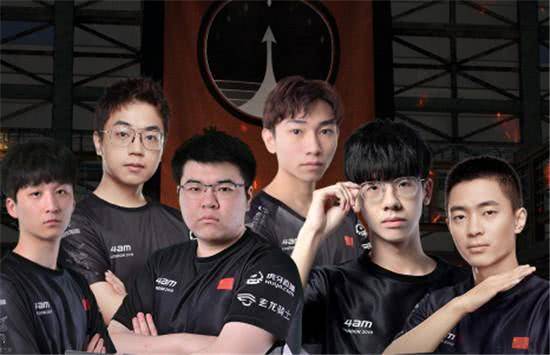 不仅凸显了 不仅凸显了