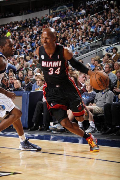 与此同时 与此同时