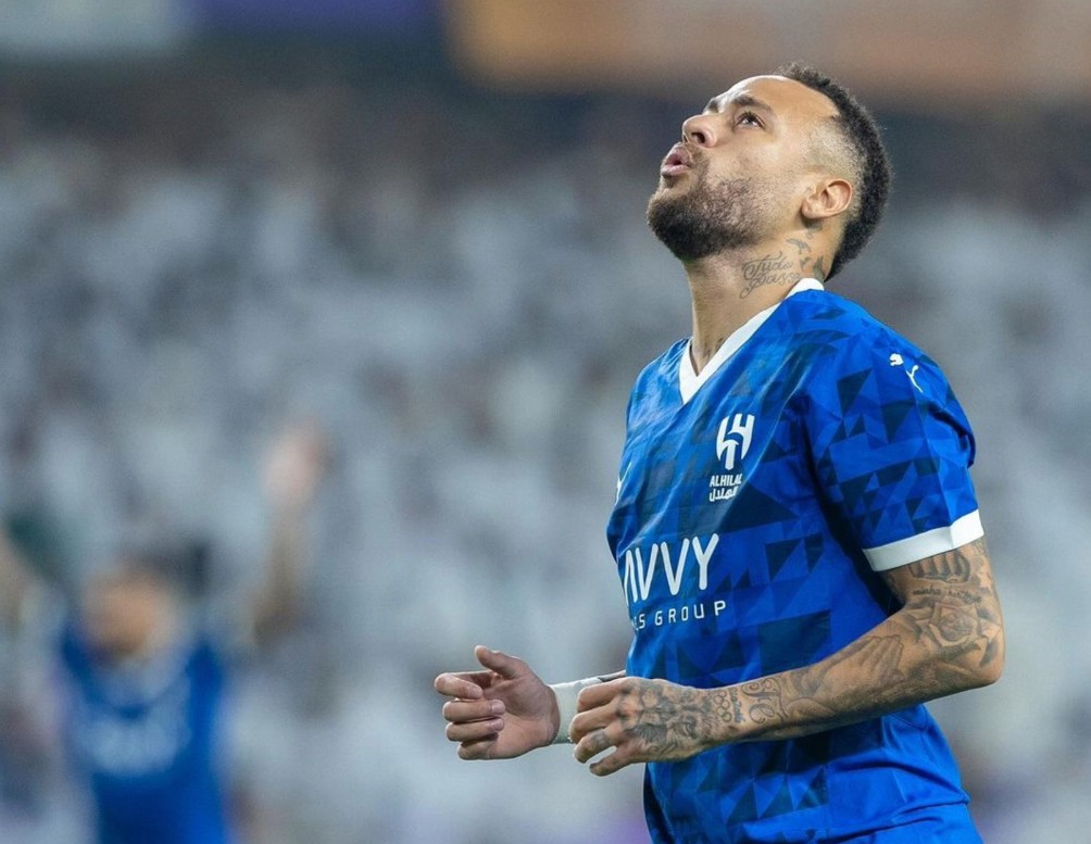 以拉查诺和 以拉查诺和