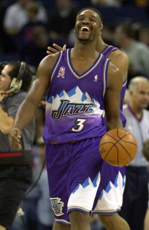 練背後的故 練背後的故