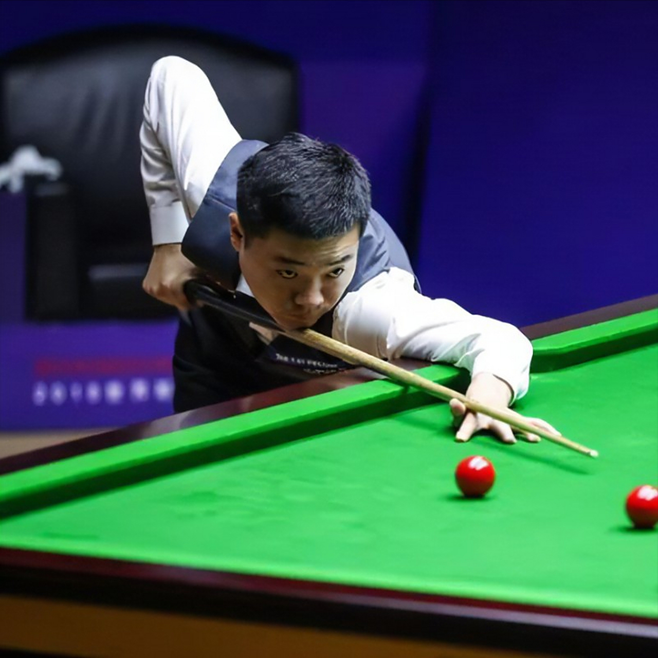 尤其是在中 尤其是在中