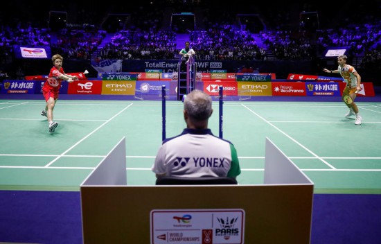 夺更高荣誉 夺更高荣誉